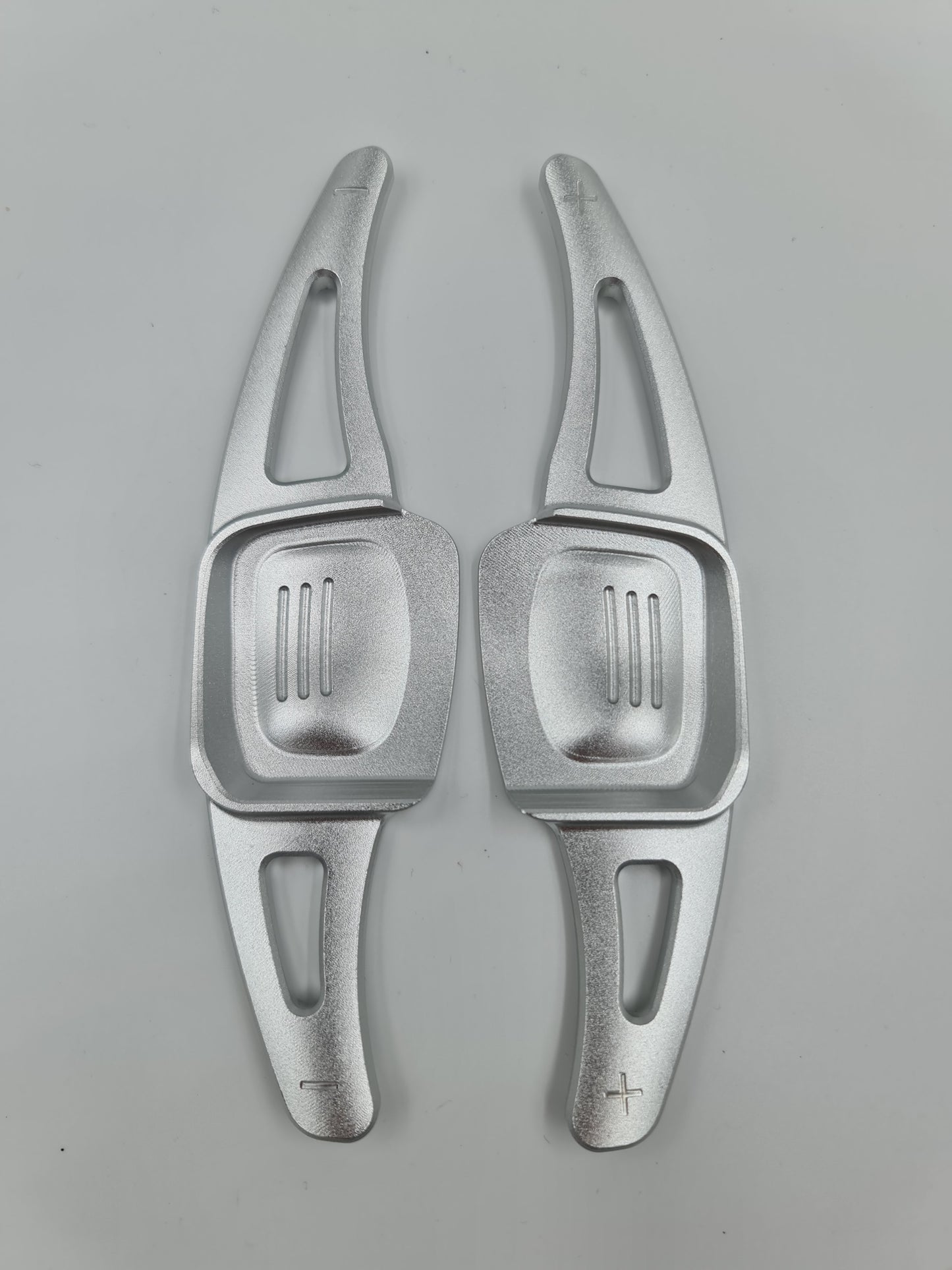 Aluminium Schaltwippen Verlängerungen VW Golf 8, Arteon, T-Roc, Tiguan, Passat, Polo, uvm.