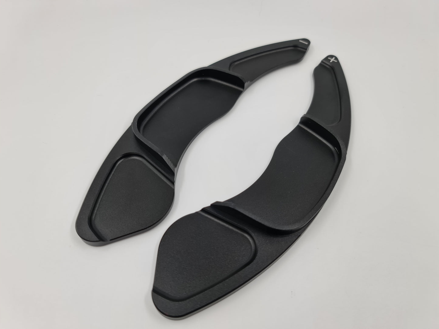 Aluminium Schaltwippen Verlängerungen VW Golf 7/7.5, Scirocco, Polo , T-Roc, Tiguan, Touran, T-Cross, Amarok
