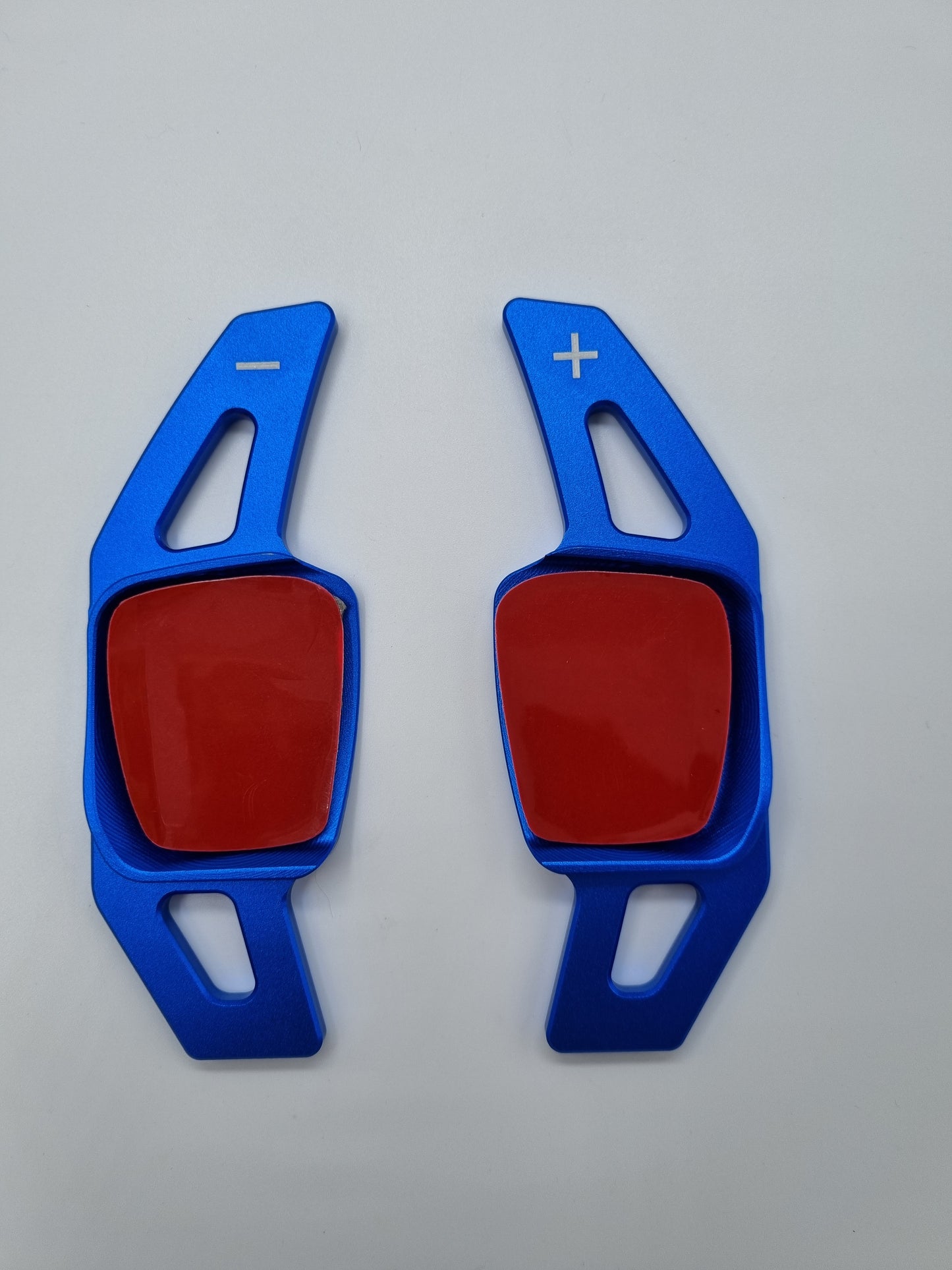 Aluminium Schaltwippen Verlängerungen VW Golf 8, T-Roc, Tiguan, Passat, Polo, Arteon, usw.