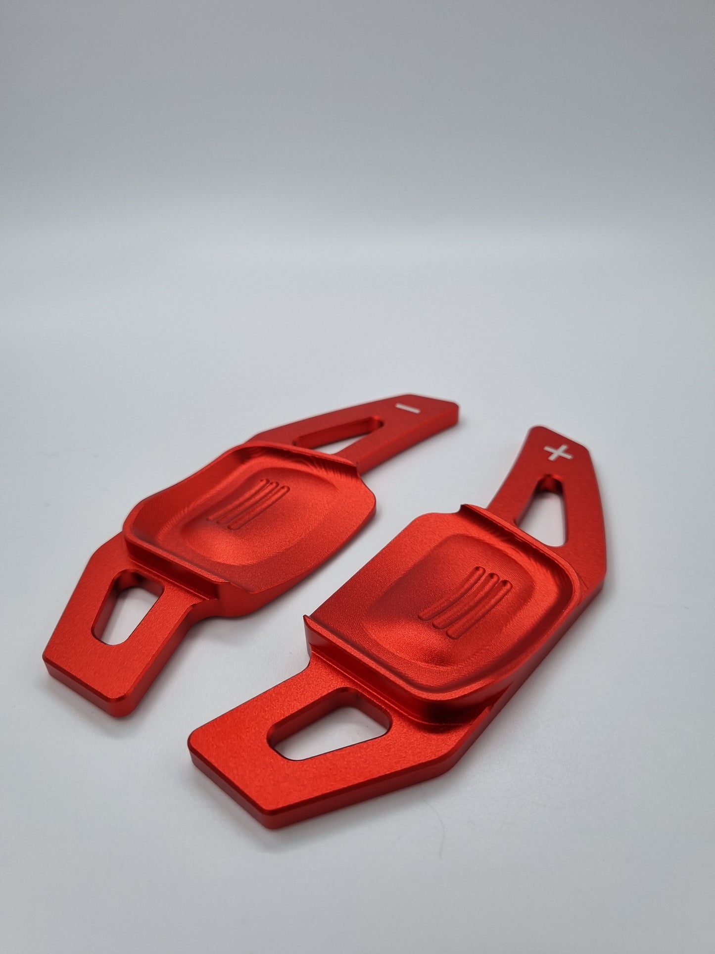 Aluminium Schaltwippen Verlängerungen VW Golf 8, T-Roc, Tiguan, Passat, Polo, Arteon, usw.