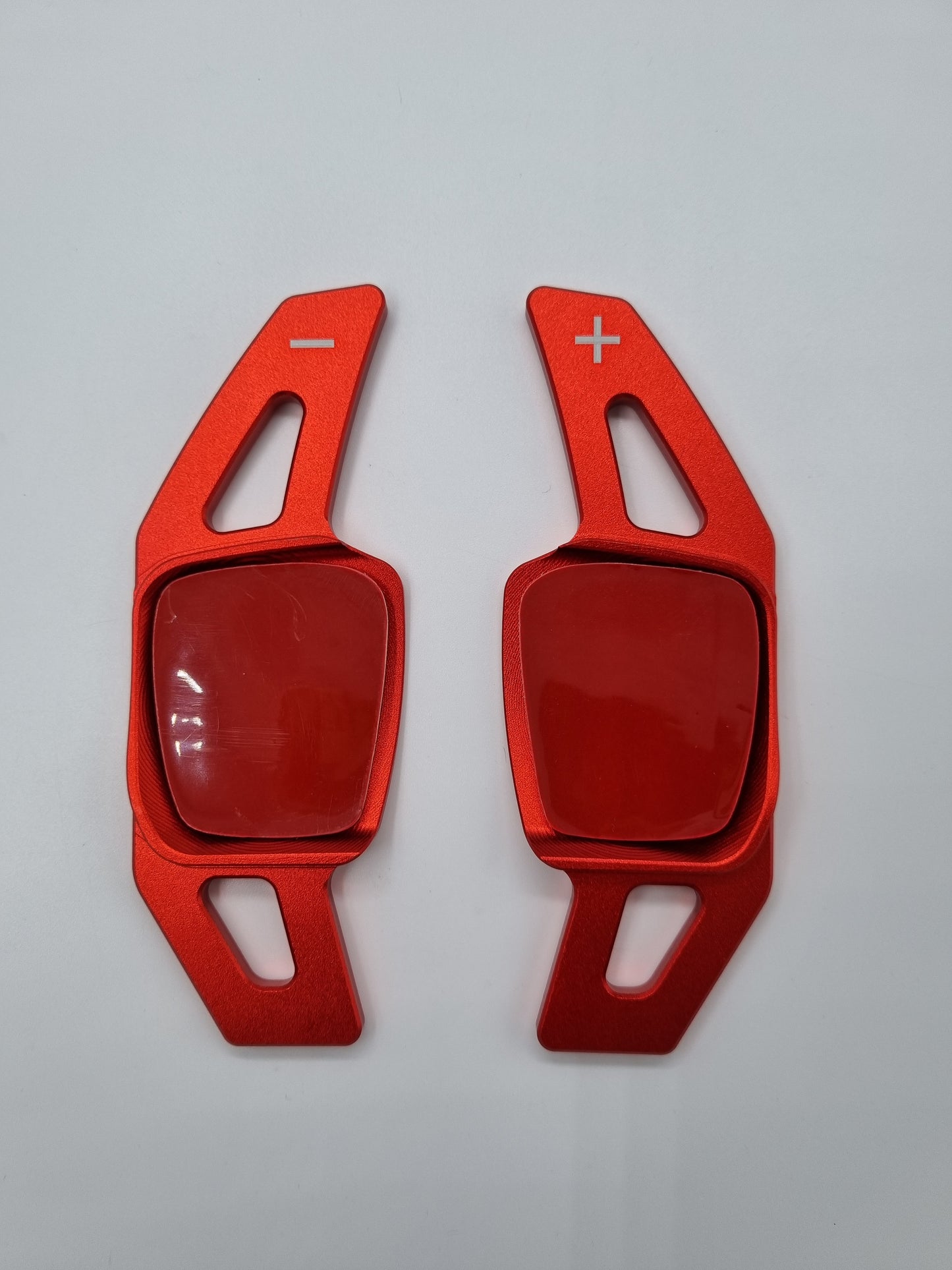 Aluminium Schaltwippen Verlängerungen VW Golf 8, T-Roc, Tiguan, Passat, Polo, Arteon, usw.