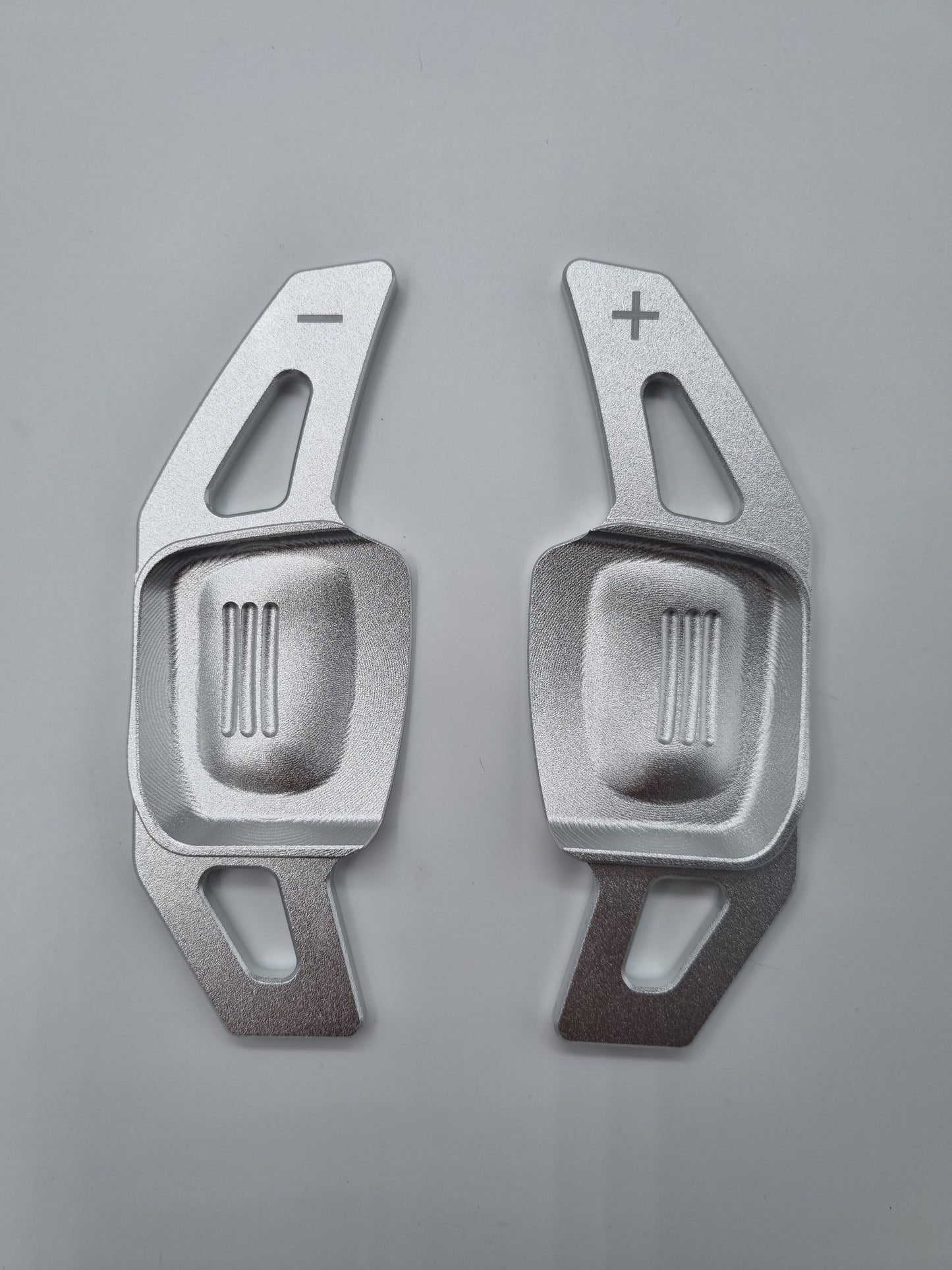 Aluminium Schaltwippen Verlängerungen VW Golf 8, T-Roc, Tiguan, Passat, Polo, Arteon, usw.