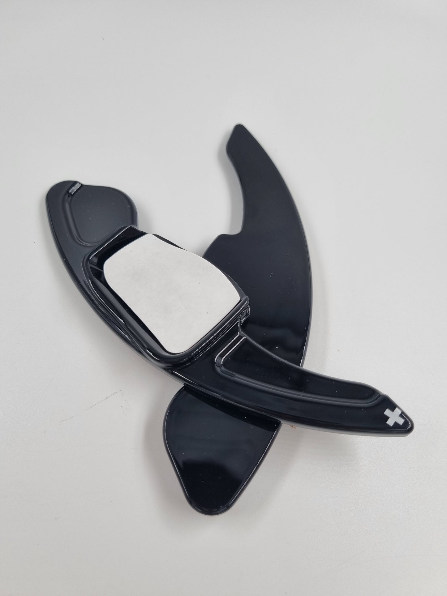 Kunststoff Schaltwippen Verlängerungen VW Golf 5/6, Scirocco, Polo, Passat, Tiguan, Jetta, Touran, Amarok, uvm..
