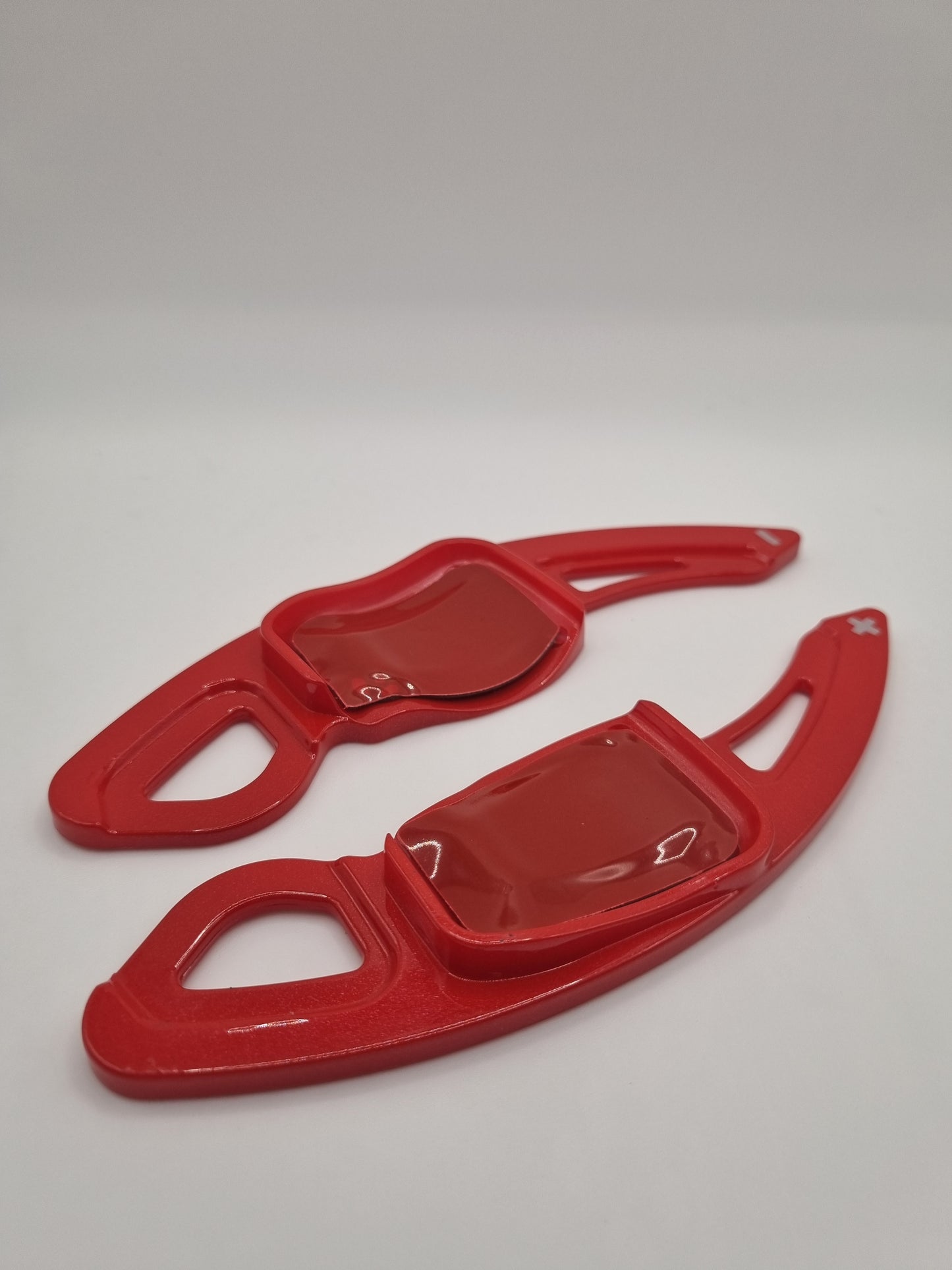 Kunststoff Schaltwippen Verlängerungen VW Golf 5/6, Scirocco, Polo, Passat, Tiguan, Jetta, Touran, Amarok, uvm..