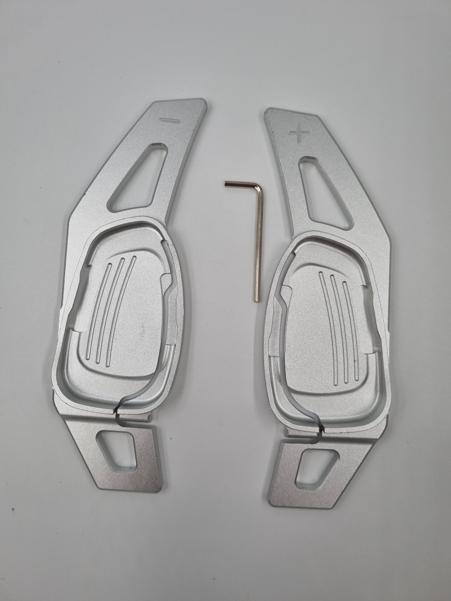 Aluminium Schaltwippen Verlängerungen Audi S3, S4, S5, S6, TTRS, RS3, RS4, RS5, RS6, uvm.